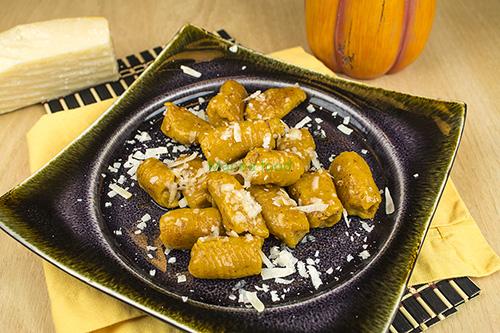 Pumpkin Gnocchi recipe with aji panca chili pepper 